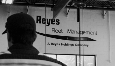 Reyes Holdings team member entering a Reyes fleet center.